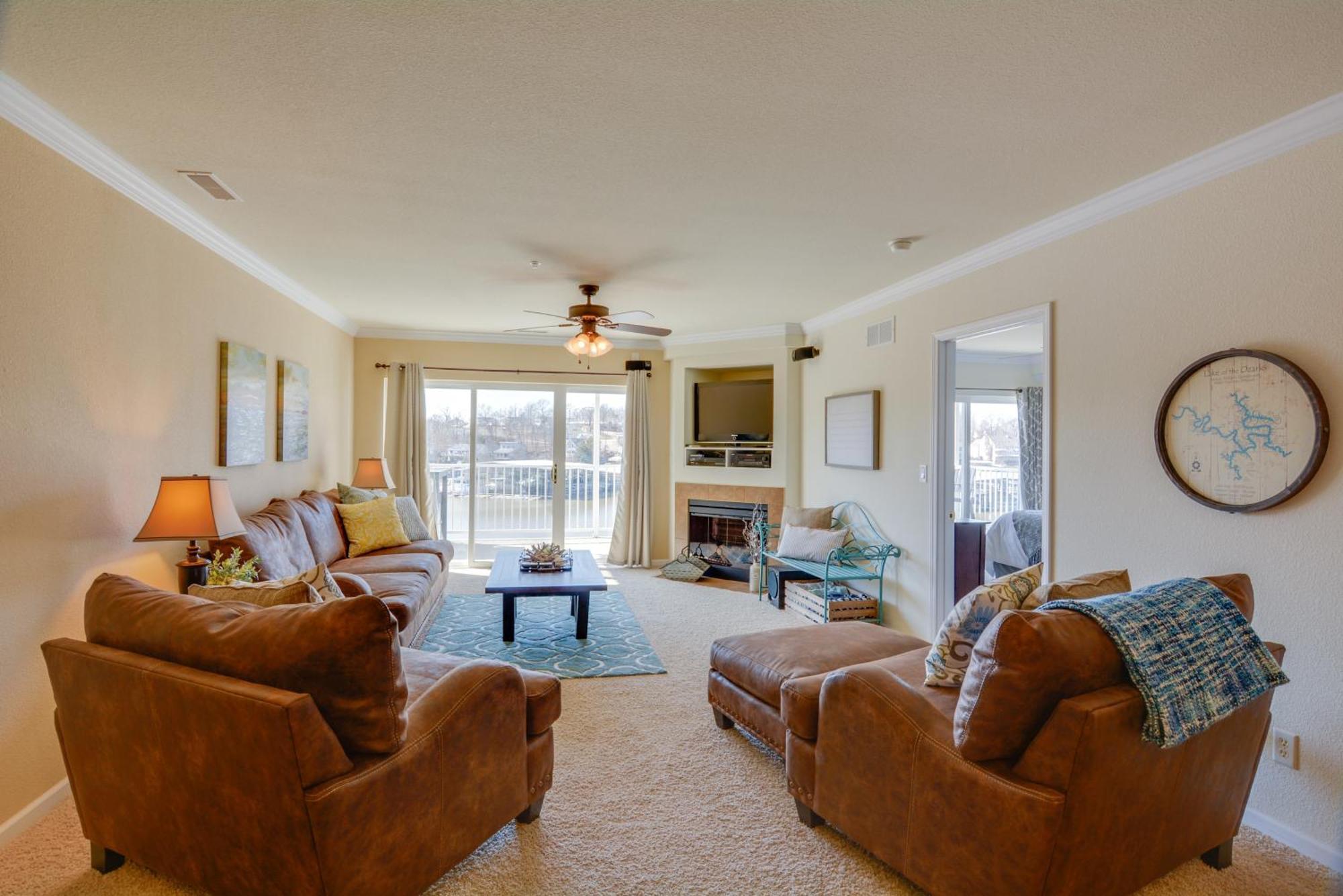 Lakefront Osage Beach Condo With Pool And Water Views! Exterior foto